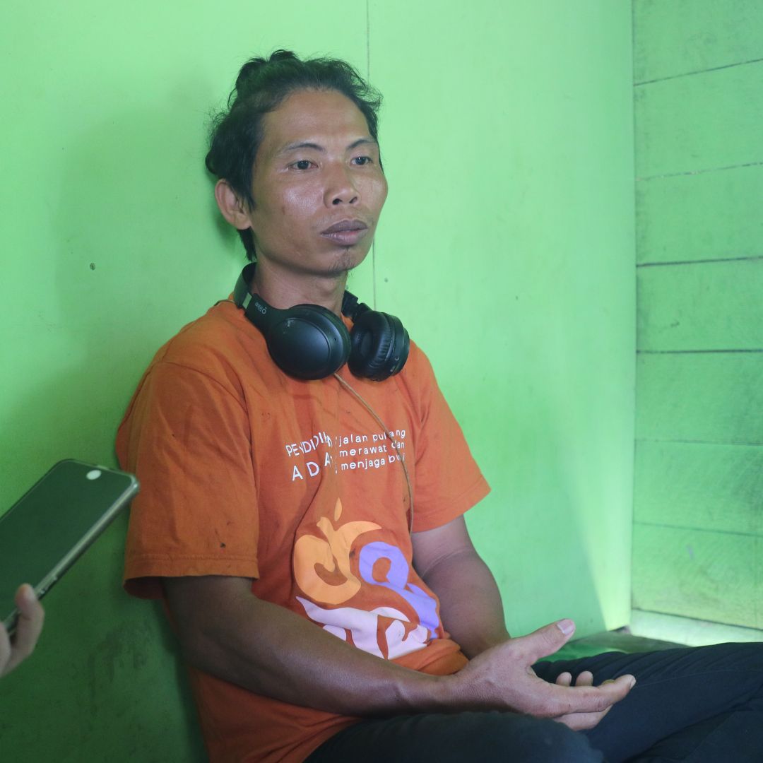 Arman, pemuda Suku Balik yang aktif dalam pelestarian budaya leluhurnya. (Almerio/intuisi.co)