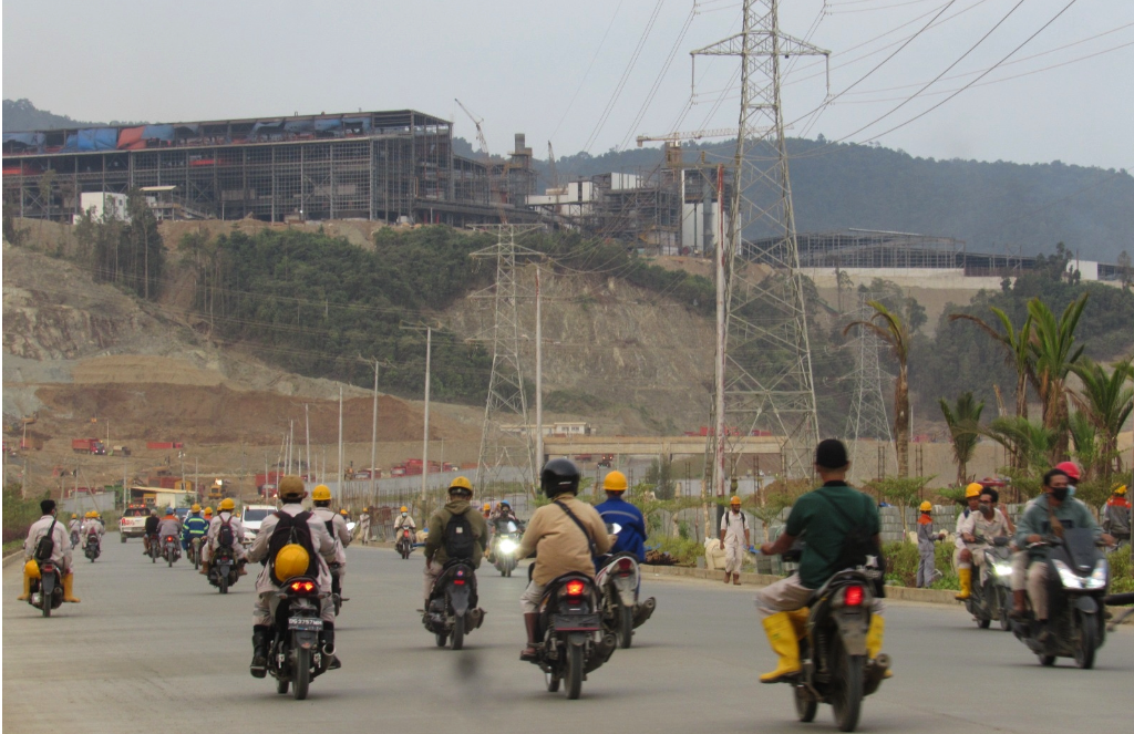 Aktivitas buruh tambang 